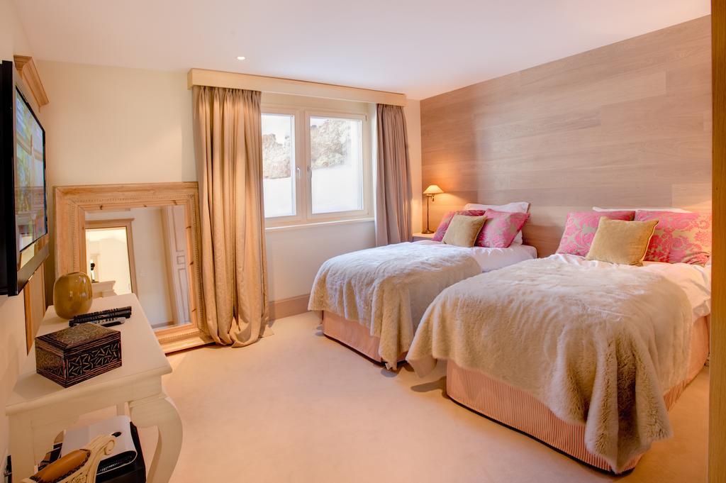 Chalet Grace Villa Zermatt Room photo